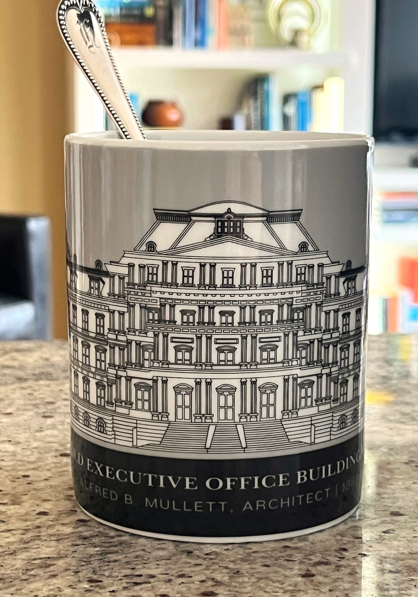 "New Piero" Old Executive Office Building Ceramic Mug